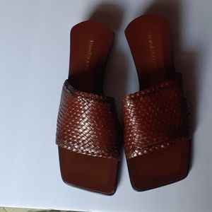 Enzo Angiolini Leather Flats Size 8.5 Womans Shoe